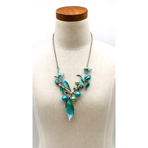 Vintage Style Aqua Leaf & Pearl Statement Necklace With Silver Chain ***See Note - Picture 2 of 5